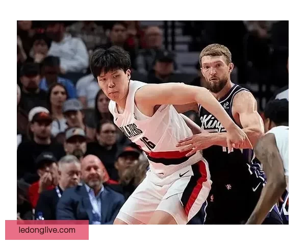 卡马拉三分火力全开创生涯新高开拓者大胜篮网杨瀚森贡献亮眼数据